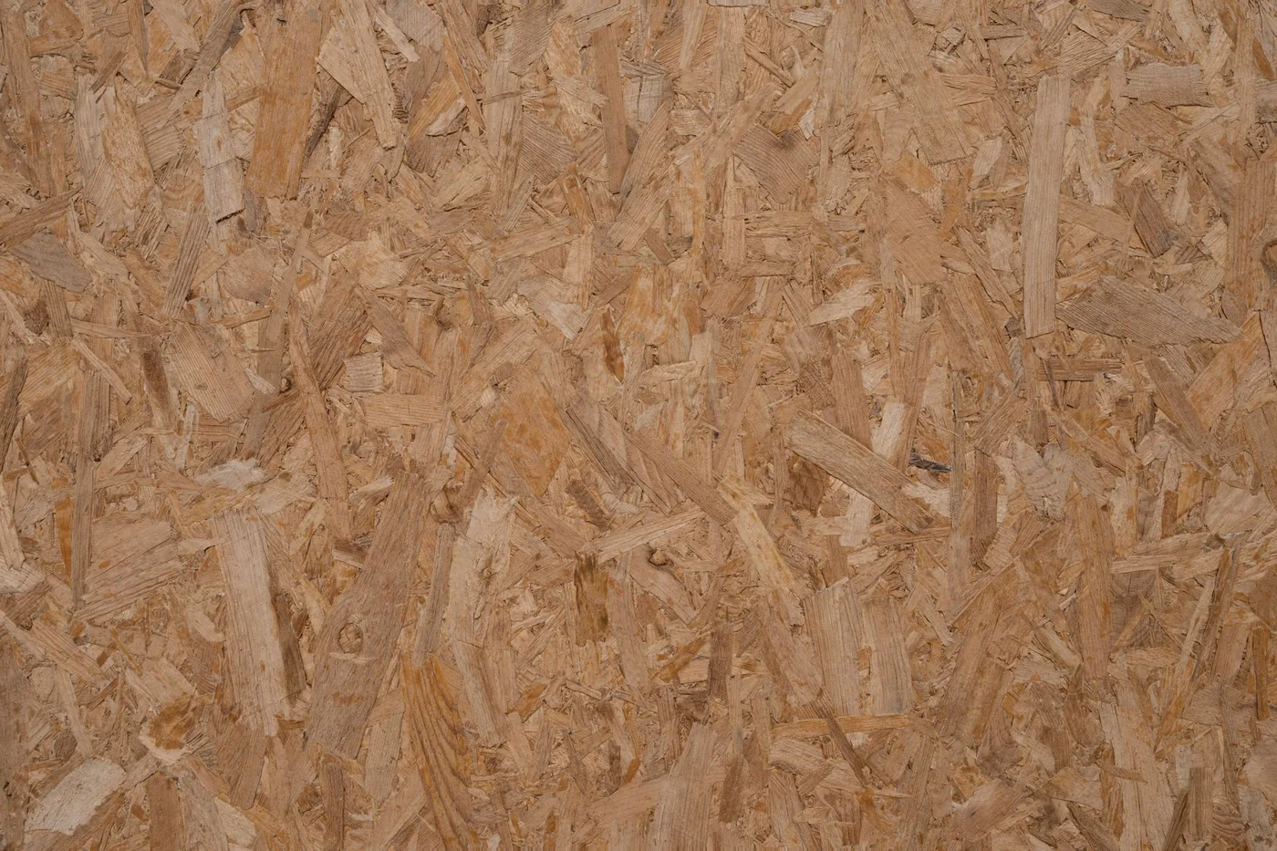 Detail struktury OSB desky s třískami